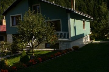 Eslovaquia Privát Komjatná, Exterior